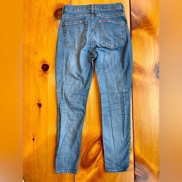 Everlane Mid-Rise Skinny Jean | Size 26 - Picture 6 of 9